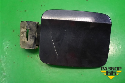 Лючок бензобака (с крышкой) (695103D001) для Hyundai Sonata-5 с 2001г (Соната)