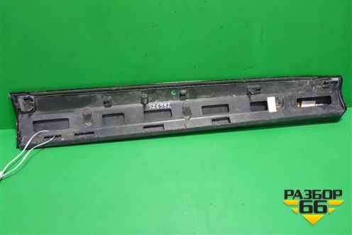 Накладка двери передней левой (83A853959A) для Audi Q3 с 2018-2025г (Ку 3)