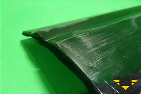 Накладка двери передней правой (4M0853960B) для Audi Q7 c 2015г (Ку 7)