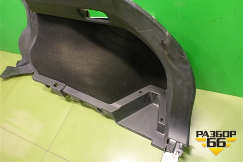 Обшивка багажника правая (KB7W68850) для Mazda CX 5 с 2017г (СХ5)