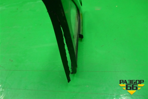 Стекло глухое правое (переднее) (621100E010) для Lexus RX 300 c 2009-2015г (РХ)