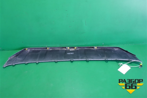 Накладка переднего бампера (4M0807733D) для Audi Q7 c 2015г (Ку 7)