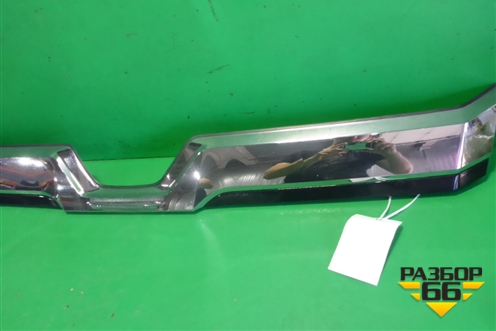 Накладка на капот (7577026150) для Toyota Hi Ace с 2019г (Хайс)