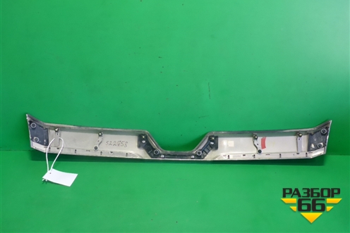 Накладка на капот (7577026150) для Toyota Hi Ace с 2019г (Хайс)