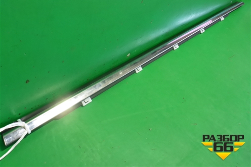 Накладка стекла заднего левого (83210C1000) для Hyundai Sonata-7 с 2014г (Соната)