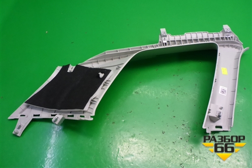 Обшивка багажника правая (верхняя) (57A867288) для Skoda Karoq с 2017г (Карок)