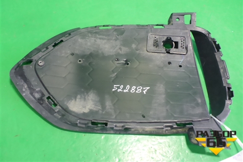 Решетка в передний бампер правая (М-Мерия под парктроник) (51118056856) для BMW X5 F15 с 2013г (Х5 Ф15)