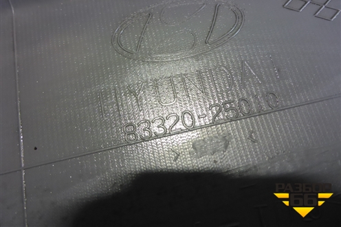 Обшивка двери задней правой под механику (8332025010) для Hyundai Aсcent с 2000г (Акцент)