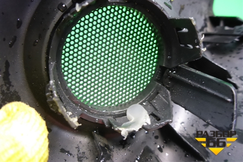 Накладка двери передней левой уголок (7S7120297AEW) для Ford Mondeo 4 с 2006-2014г (Мондео)