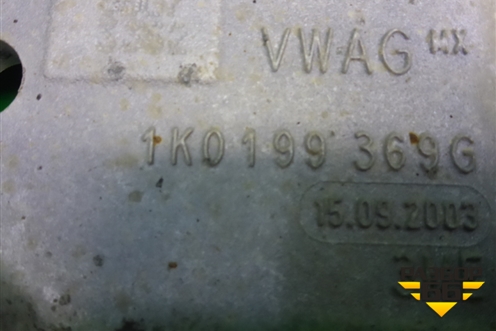 Подрамник передний АКПП (1K0199369G) для Volkswagen Jetta с 2005-2011г (Джетта)
