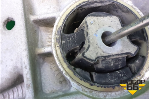 Подрамник передний АКПП (1K0199369G) для Volkswagen Jetta с 2005-2011г (Джетта)