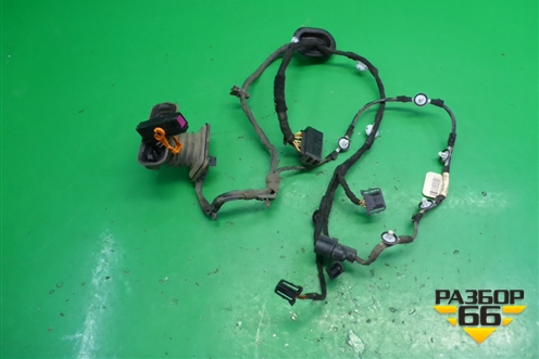 Проводка двери задней левой (1K5971693AB) для Volkswagen Jetta с 2005-2011г (Джетта)