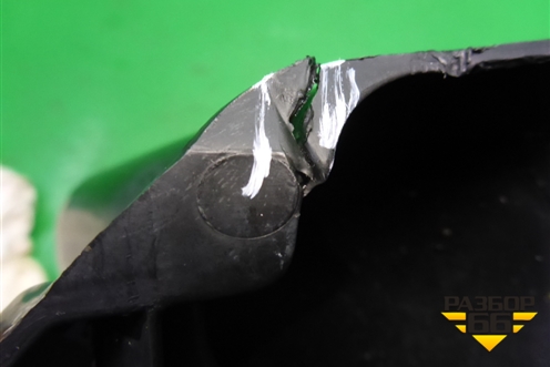 Кронштейн фары левой (1K0807889B) для Volkswagen Jetta с 2005-2011г (Джетта)