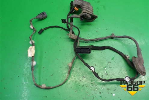 Проводка двери задней правой для Volkswagen Jetta с 2005-2011г (Джетта)