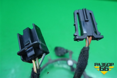 Проводка двери задней правой для Volkswagen Jetta с 2005-2011г (Джетта)