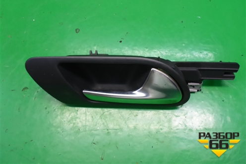 Ручка внутренняя двери передней правой (1K5837114) для Volkswagen Jetta с 2005-2011г (Джетта)