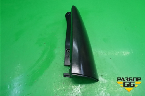 Накладка заднего крыла правого (на стойку) (8200414581) для VAZ Largus/Ларгус с 2012-2024г