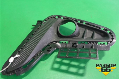 Накладка ПТФ левая (не под ДХО) (86523H0000) для Kia Rio с 2017г (Рио 4)