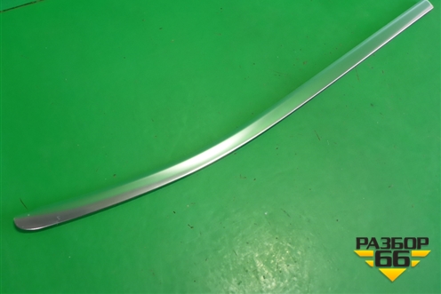 Накладка стекла заднего правого (новая купе) (A2056700622) для Mercedes Benz C-Klass W205 с 2014г (Ц)