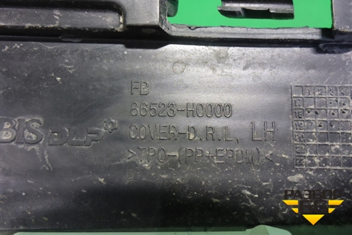 Накладка ПТФ левая (не под ДХО) (86523H0000) для Kia Rio с 2017г (Рио 4)