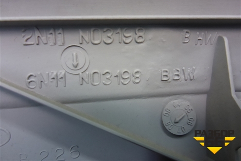 Обшивка стойки лобового стекла правая (2N11N03198BHW) для Ford Fusion с 2002г (Фьюжн)