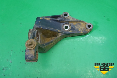 Кронштейн кабины (правый) (500331740) для Iveco Daily с 2006-2011г (Дейли)