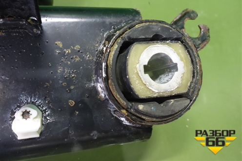 Балка задняя (5N0505235AB 5N0505285D) для Volkswagen Tiguan с 2011-2016г (Тигуан)