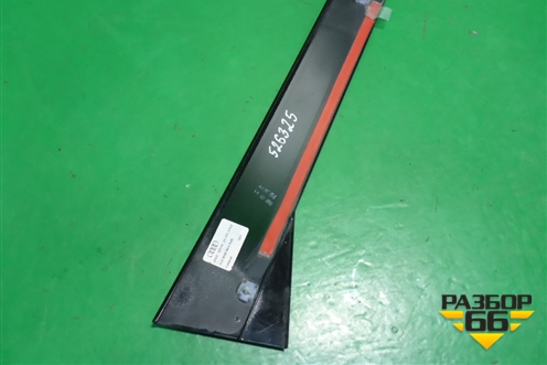 Накладка двери задней левой (на рамку задняя) (4L0839903Y9B) для Audi Q7 c 2005-2015г (Ку 7)