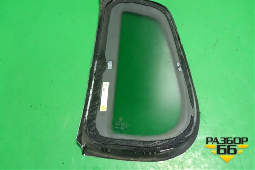 Стекло глухое правое (2012г) (5N0845042) для Volkswagen Tiguan с 2011-2016г (Тигуан)