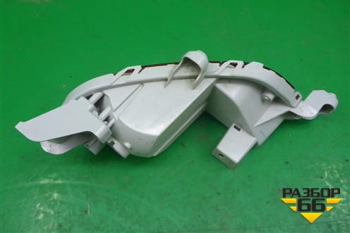 Фонарь в задний бампер левый (KB8M51660) для Mazda CX 5 с 2017г (СХ5)