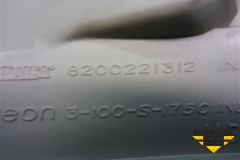 Обшивка стойки задняя верхняя правая (передняя часть универсал) (8200221312) для Renault Megane 2 с 2002-2009г (Меган)