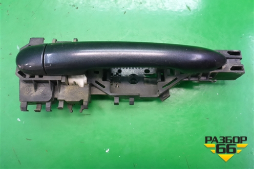 Ручка наружная двери передней правой для Renault Megane 2 с 2002-2009г (Меган)