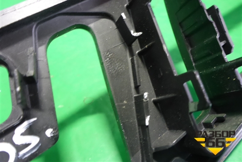 Накладка двери передней левой (на обшивку) (A1667203522) для Mercedes Benz ML-Klass W166 c 2011г (МЛ)