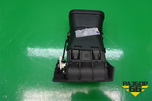 Дефлектор воздушный левый для Volvo S40 с 2004-2012г (C40)