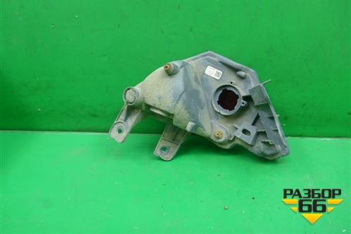 Фонарь в задний бампер правый (после 2015г) (8145742060) для Toyota Rav-4 с 2012-2019г (Рав 4)