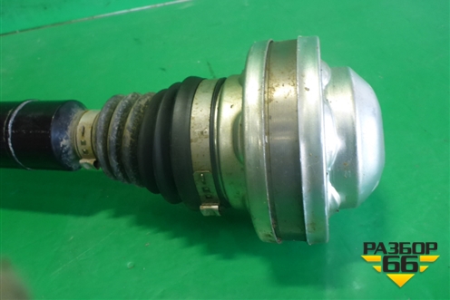 Привод передний правый (5K0407272A) для Volkswagen Tiguan с 2016г (Тигуан)