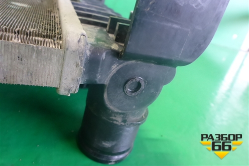 Радиатор охлаждения (214106179R) для Renault Logan II с 2012г (Логан)