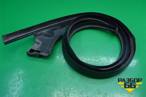 Уплотнитель двери (сдвижной правой) для Fiat Doblo с 2005-2015г (Добло)