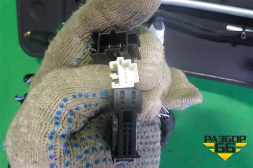 Кронштейн спойлера (электропривод) (A2907900000) ( A2907900200) для Mercedes Benz AMG GT C190 с 2015г (АМГ ГТ)