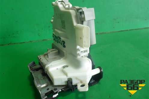 Замок двери передней правой (8X1837016C) для Audi A4 (В9) с 2015г (А4)