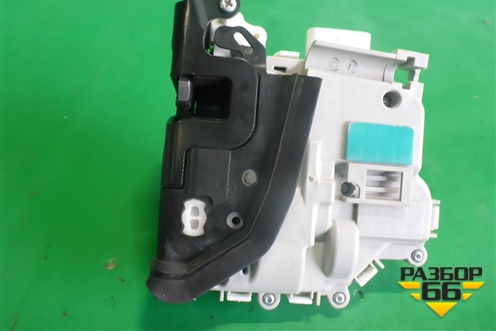 Замок двери передней правой (8X1837016C) для Audi A4 (В9) с 2015г (А4)