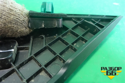 Накладка двери задней правой (87734D7000) для Hyundai Tucson с 2015-2022г (Туксон)