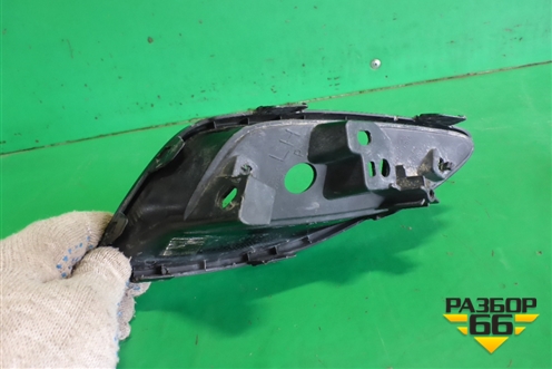 Кронштейн заднего фонаря (ПТФ левый) (86661J7010) для Kia Ceed с 2018-2024г (Сид 3)