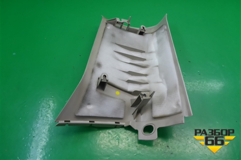 Обшивка стойки задняя верхняя левая (задняя) (EMR500391) для Land Rover Discovery 3 с 2004-2009г (Дискавери)