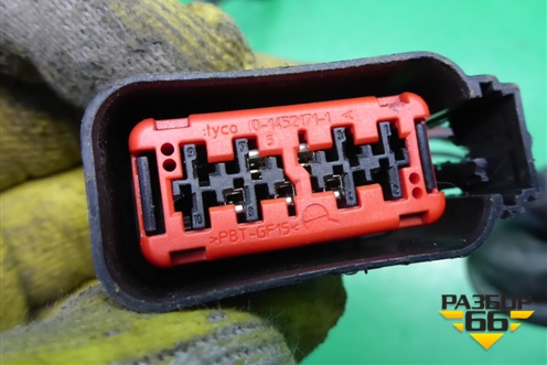 Проводка двери задней правой (YMM502621) для Land Rover Discovery 3 с 2004-2009г (Дискавери)