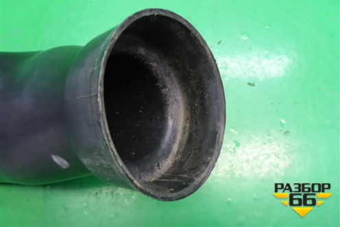 Патрубок воздушного фильтра (PHD000603) для Land Rover Discovery 3 с 2004-2009г (Дискавери)