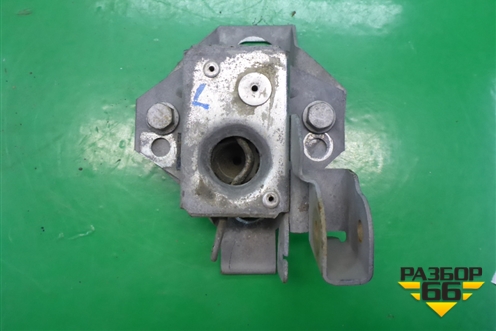 Замок капота  левый для Iveco Stralis с 2007г (Стралис)