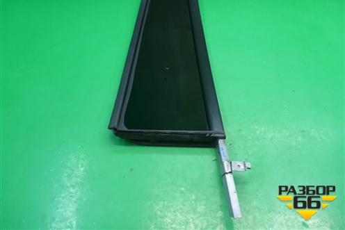 Стекло двери задней левой форточка для Land Rover Discovery 3 с 2004-2009г (Дискавери)
