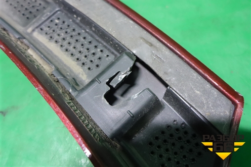 Накладка заднего крыла левого (4M0853817) для Audi Q7 c 2015г (Ку 7)