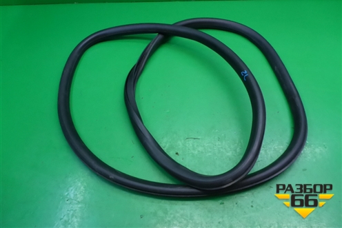 Уплотнитель двери задней левой для Chevrolet Cruze c 2009-2015г (Круз)